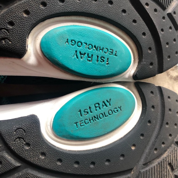 VIONIC ‘EMERALD’ STYLE SNEAKERS 10 W EUC - Picture 5 of 7